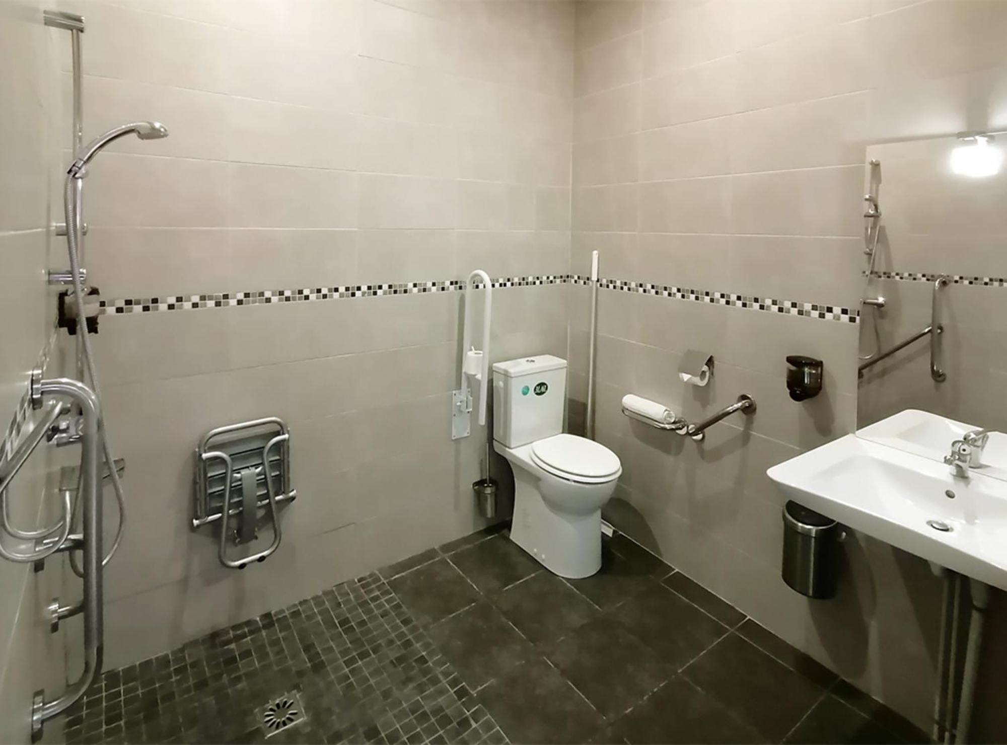 Hotel Le Dormeux Mehun-sur-Yevre ภายนอก รูปภาพ